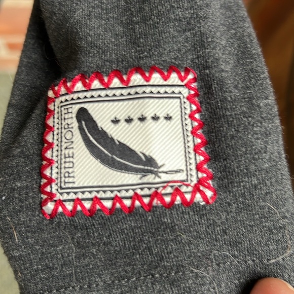 Vintage Collection super soft Canada Long sleeve T shirt. Medium - Picture 7 of 14